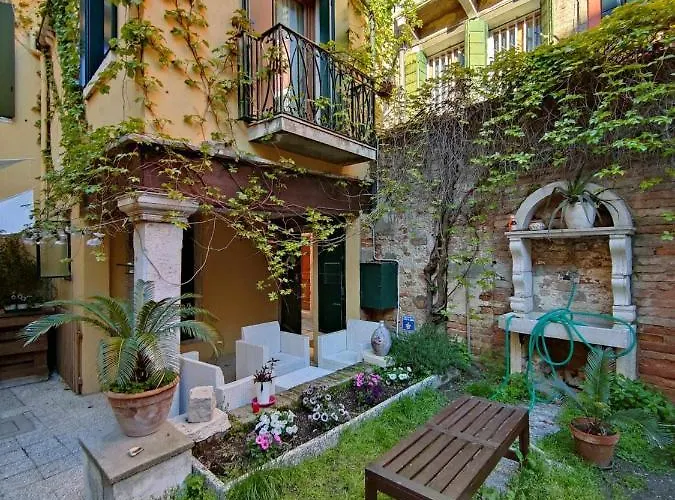 Naturalmente فندق مبيت وإفطار البندقية