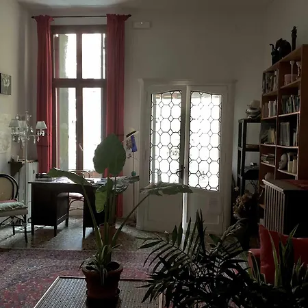 فندق مبيت وإفطار Naturalmente *